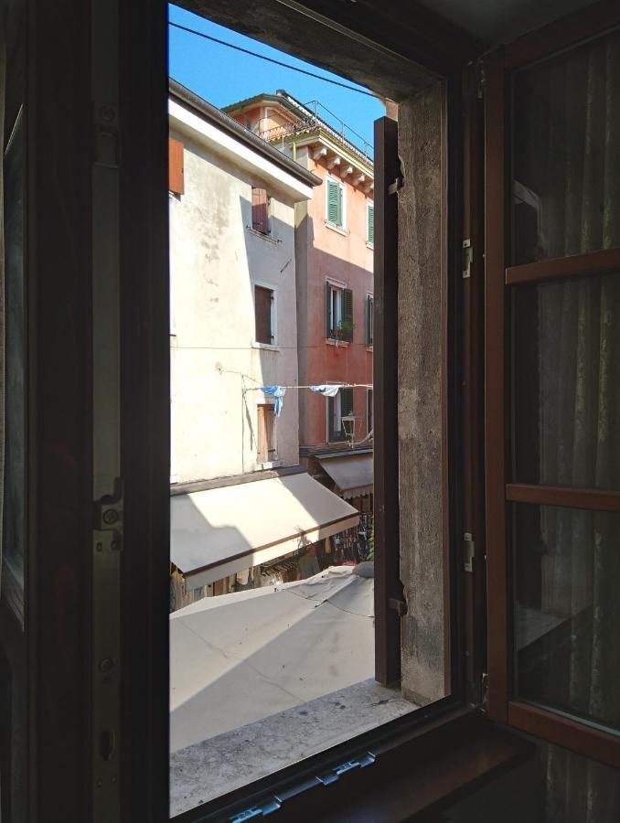 Apartament Originari Del Garda Garda  Zewnętrze zdjęcie